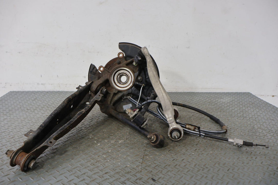 2002 - 2003 Lexus LS430 - Left Rear Knuckle