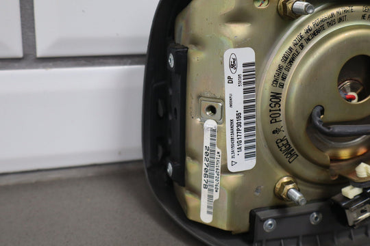 2002 - 2004 Ford Excursion Driver Steering Wheel Air Bag Medium Flint 3E