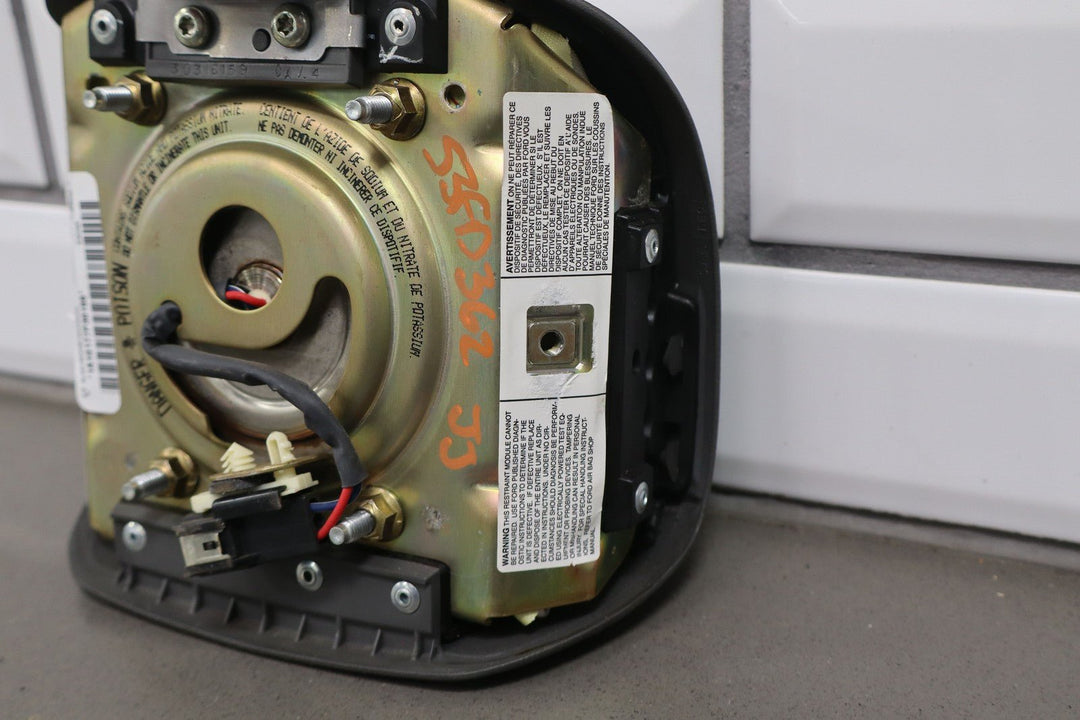 2002 - 2004 Ford Excursion Driver Steering Wheel Air Bag Medium Flint 3E