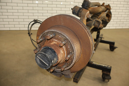 2002-2004 Ford F250 F350 Super Duty 4x4 3.73 Ratio Front Axle Assembly OEM