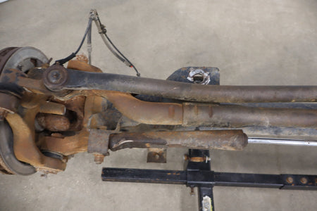 2002-2004 Ford F250 F350 Super Duty 4x4 3.73 Ratio Front Axle Assembly OEM