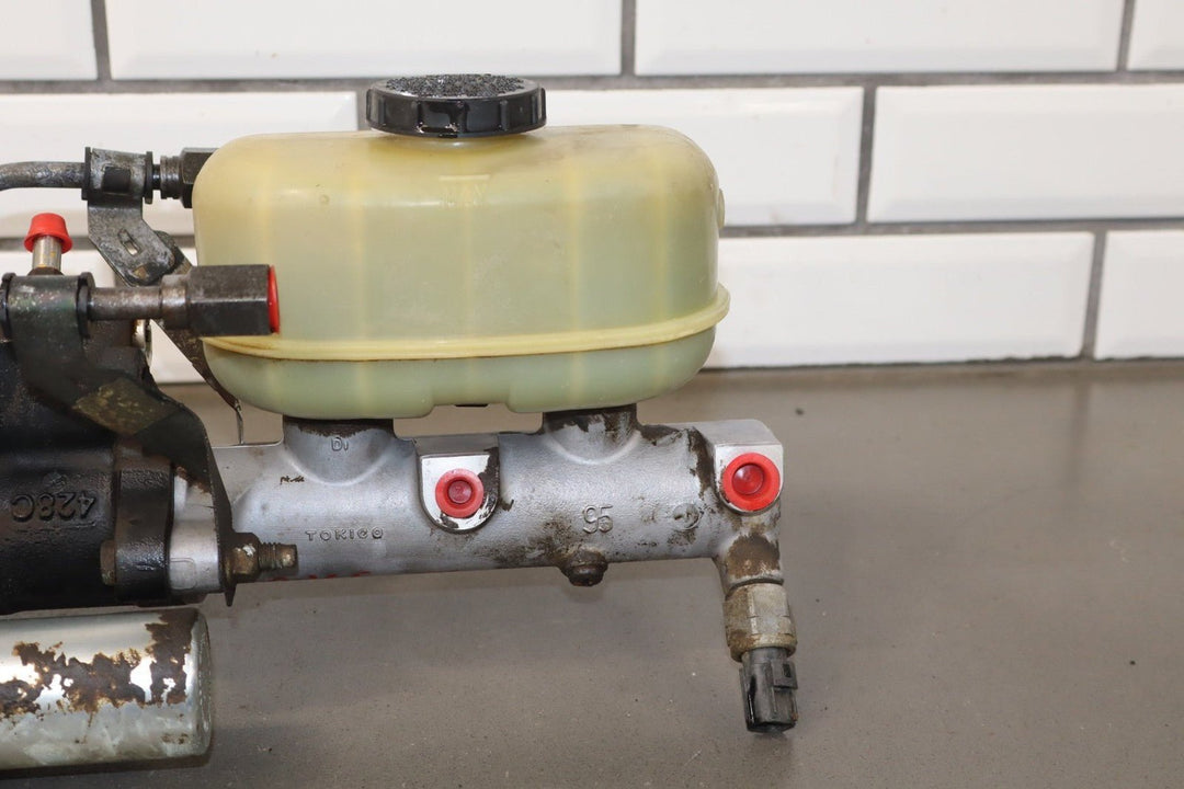 2002 - 2005 Ford F - 250 Super Duty Hydroboost Brake Booster with Master Cylinder