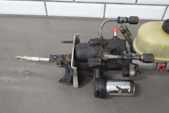 2002 - 2005 Ford F - 250 Super Duty Hydroboost Brake Booster with Master Cylinder