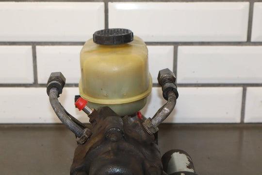 2002 - 2005 Ford F - 250 Super Duty Hydroboost Brake Booster with Master Cylinder