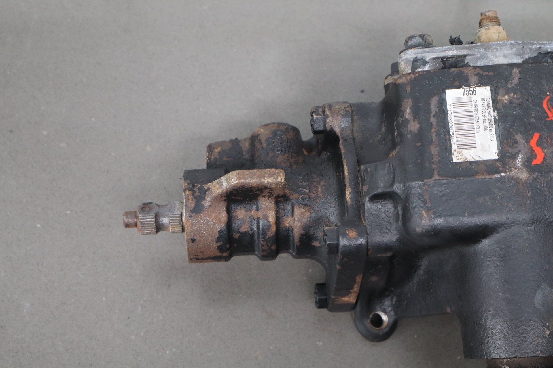 2002-2005 Ford F-350 Super Duty Steering Gear 2C3Z3504AARM OEM