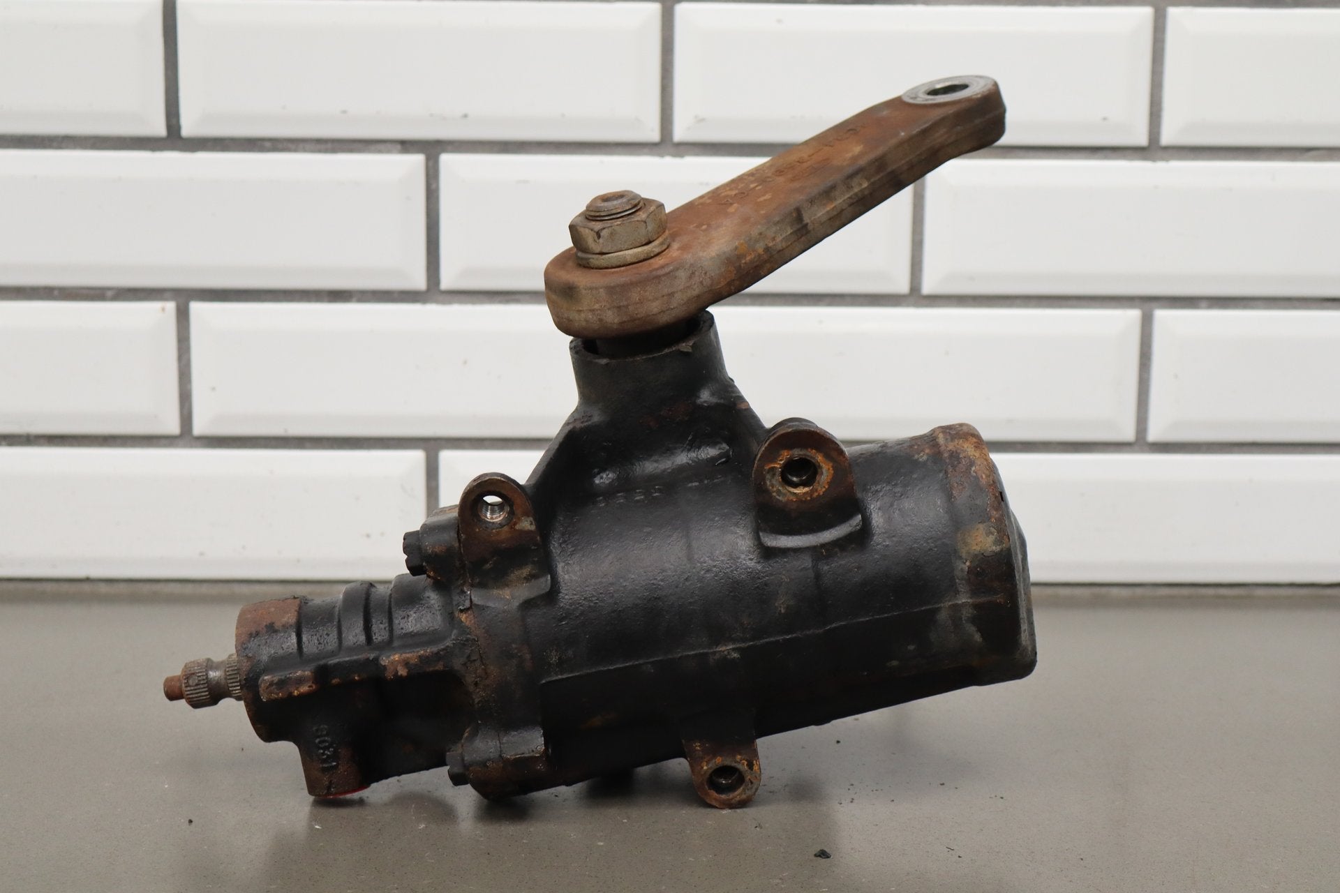2002-2005 Ford F-350 Super Duty Steering Gear 2C3Z3504AARM OEM