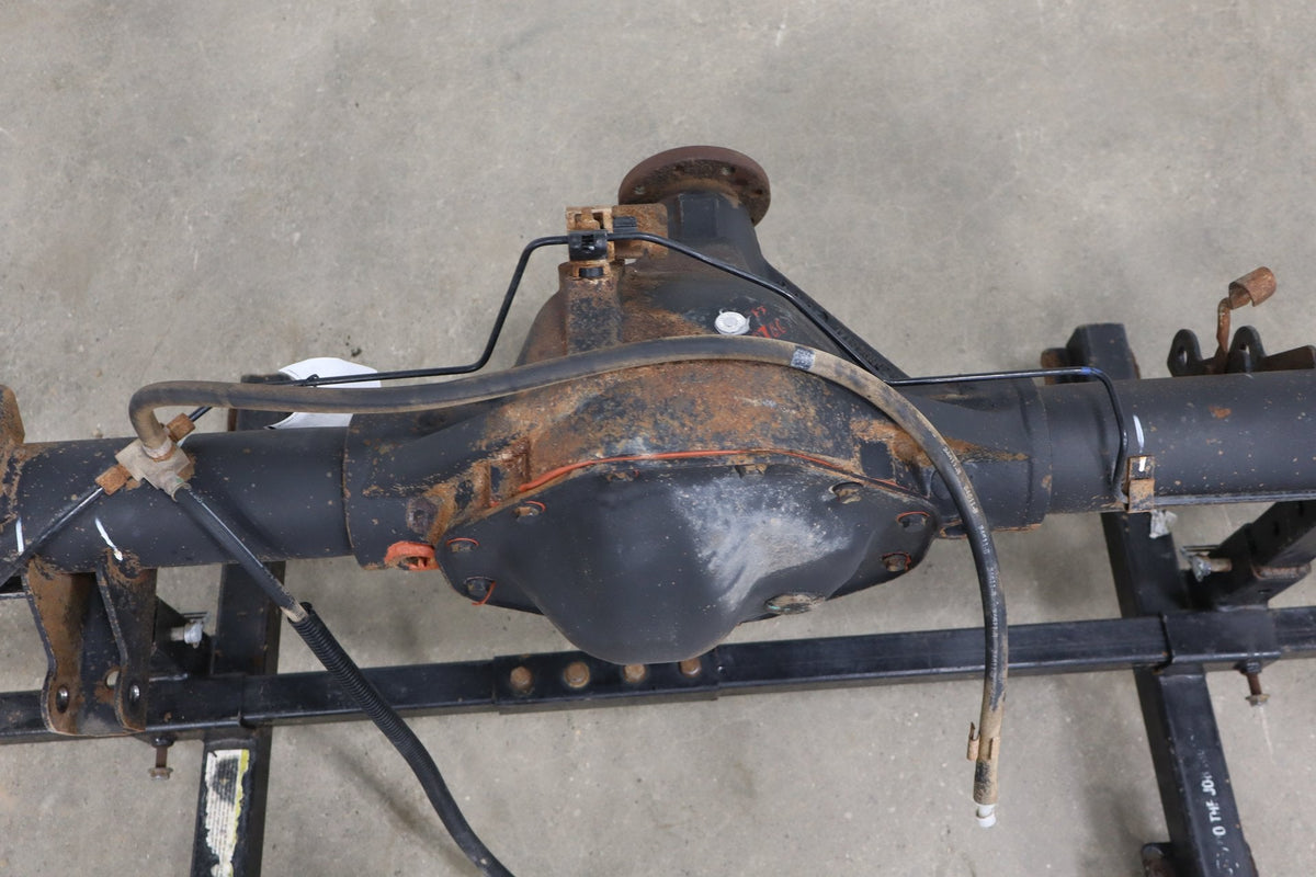 2002-2005 Ram 1500 Rear Axle Assembly 05072512AA OEM 3.55 Ratio