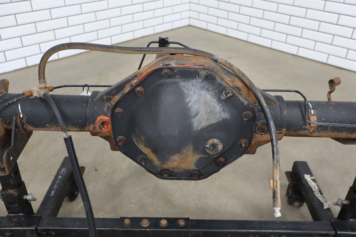 2002-2005 Ram 1500 Rear Axle Assembly 05072512AA OEM 3.55 Ratio