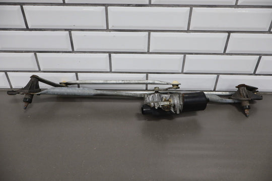 2002 - 2006 Cadillac Escalade GMT800 Front Wiper Motor with Linkage OEM