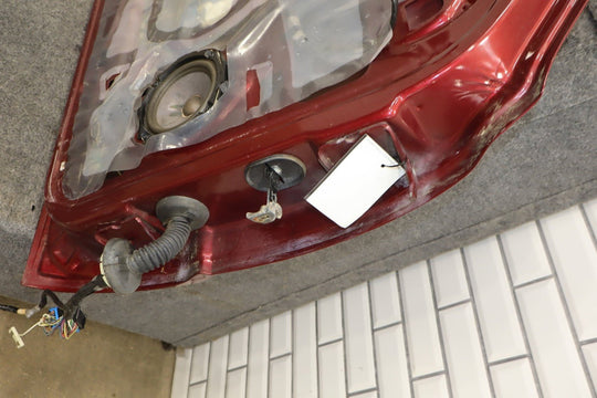 2002 - 2006 Cadillac Escalade Left Front Door InfraRed 72