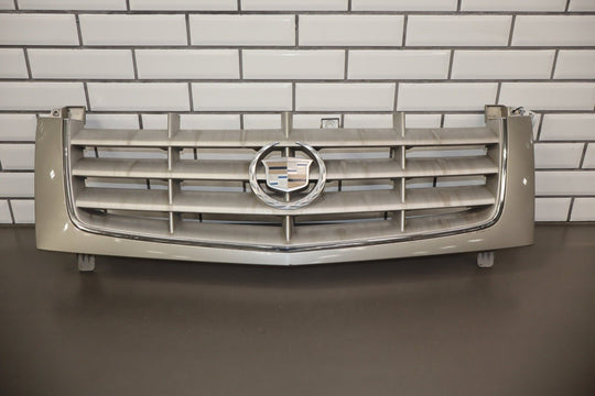 2002 - 2006 Cadillac Escalade OEM Front Grille Pewter Metallic 11U