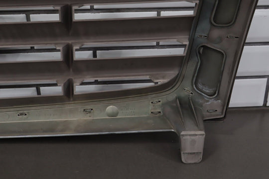 2002 - 2006 Cadillac Escalade OEM Front Grille Pewter Metallic 11U