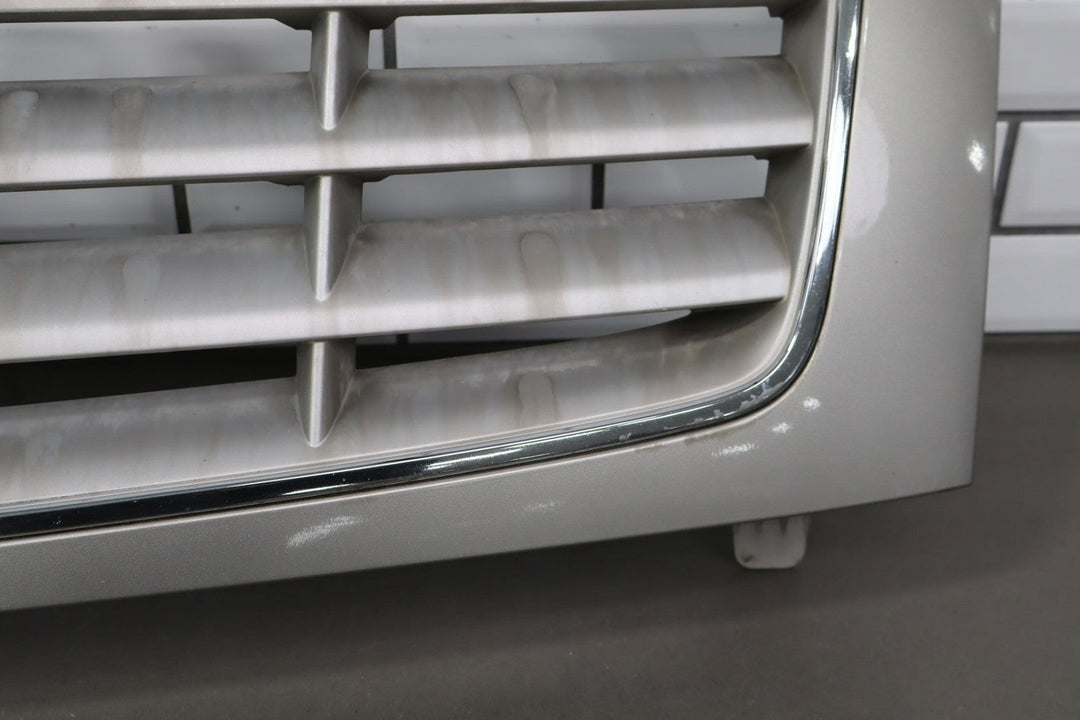 2002 - 2006 Cadillac Escalade OEM Front Grille Pewter Metallic 11U