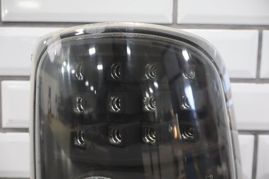 2002 - 2006 GMC Yukon GMT800 Aftermarket Tail Light Set