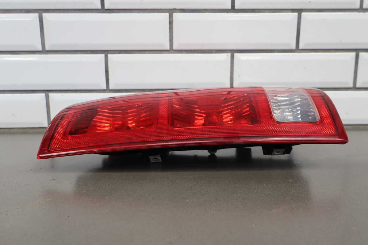 2002-2006 Ram 1500 Right Tail Light 55077348AC OEM