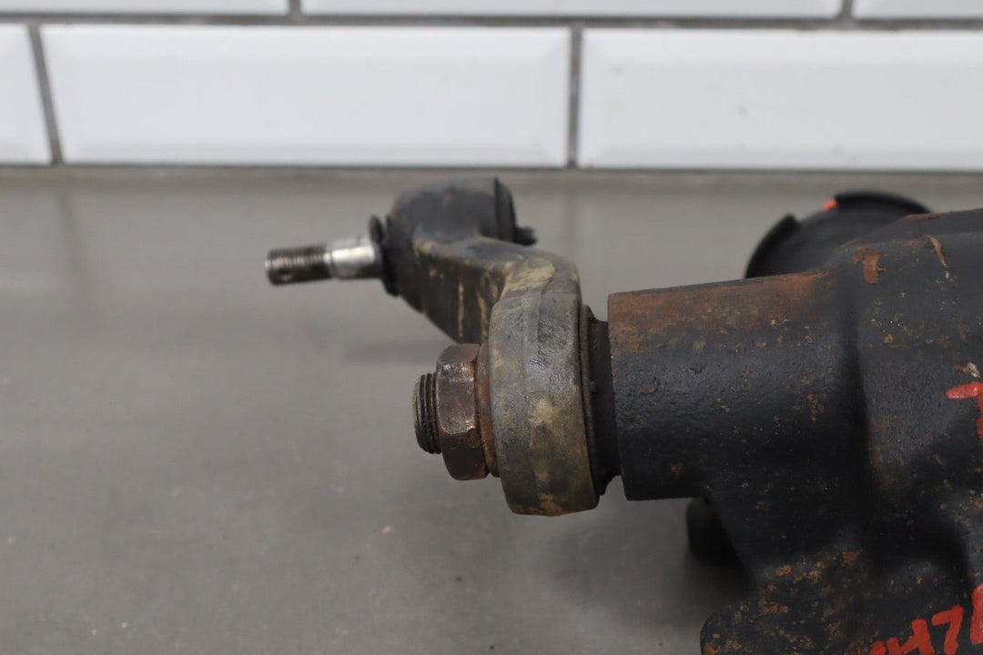 2002 - 2007 Chevrolet Silverado 2500HD Steering Gear Box 19177173 OEM