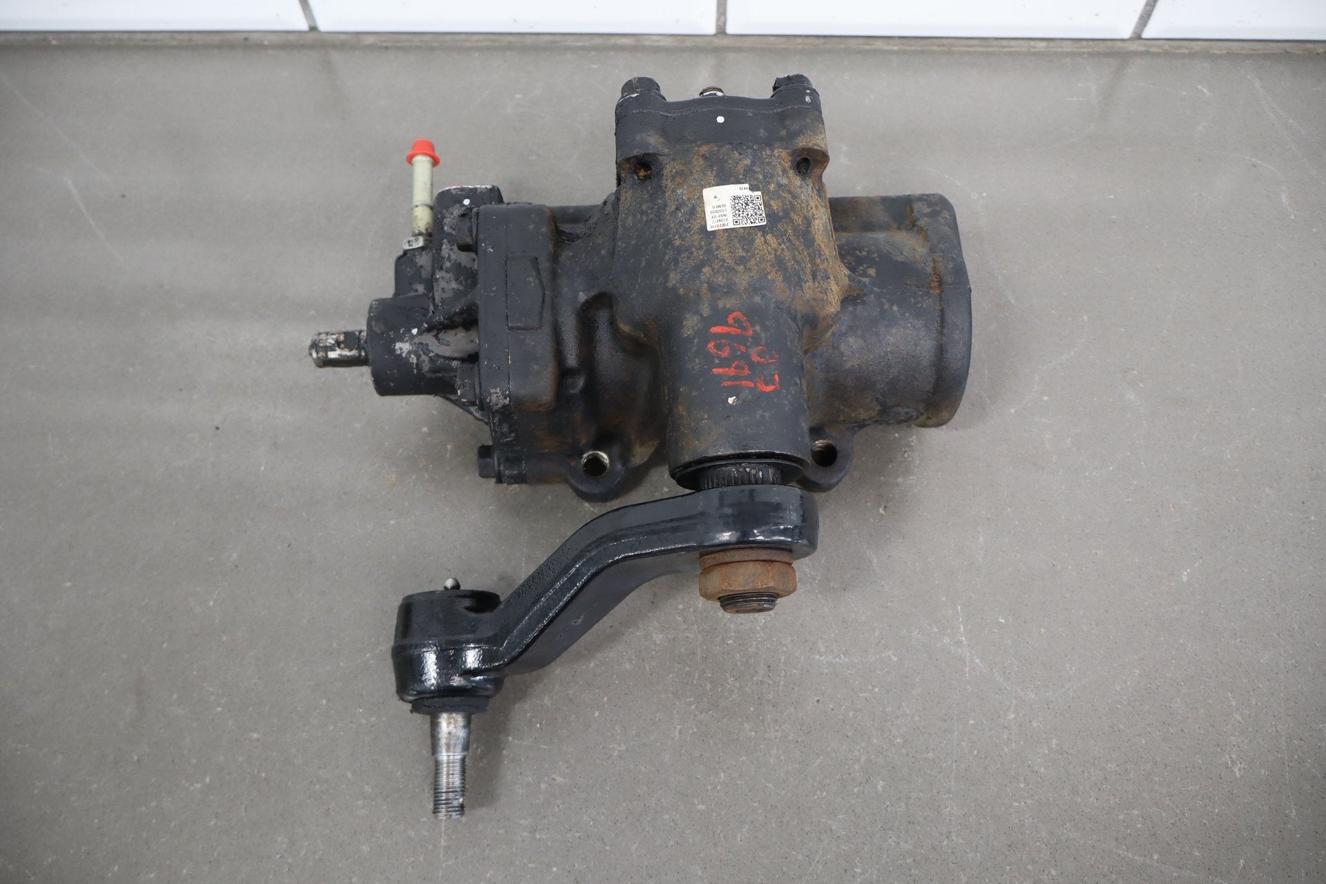 2002-2007 Chevrolet Silverado 2500HD Steering Gear Box Assembly