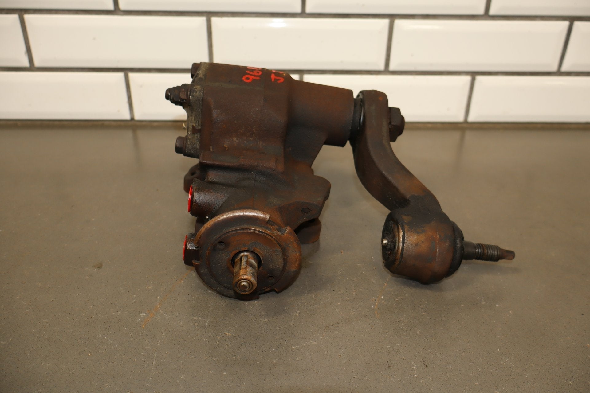 2002-2007 Chevrolet Silverado 3500 Steering Gear 19177173 OEM