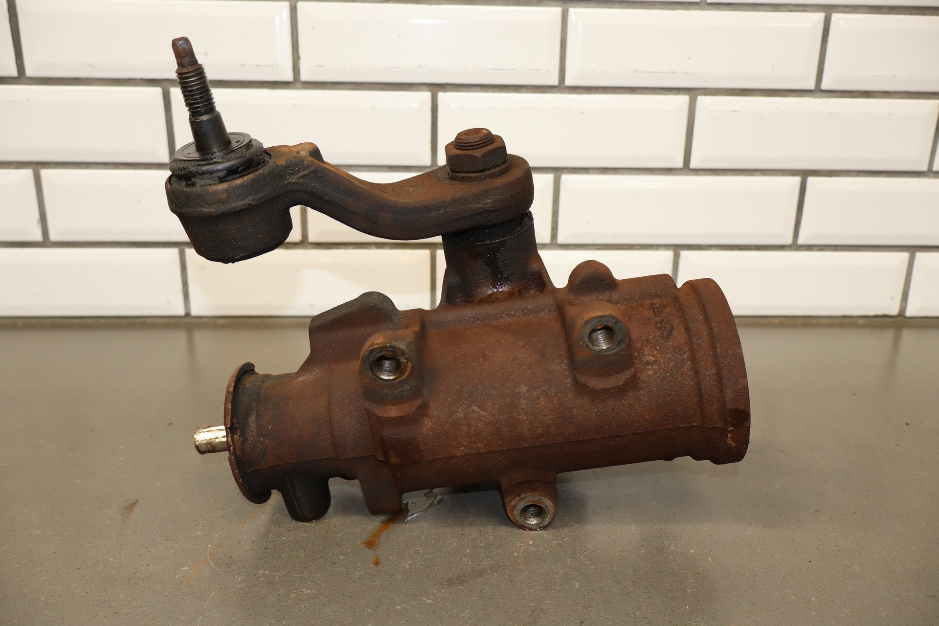 2002-2007 Chevrolet Silverado 3500 Steering Gear 19177173 OEM