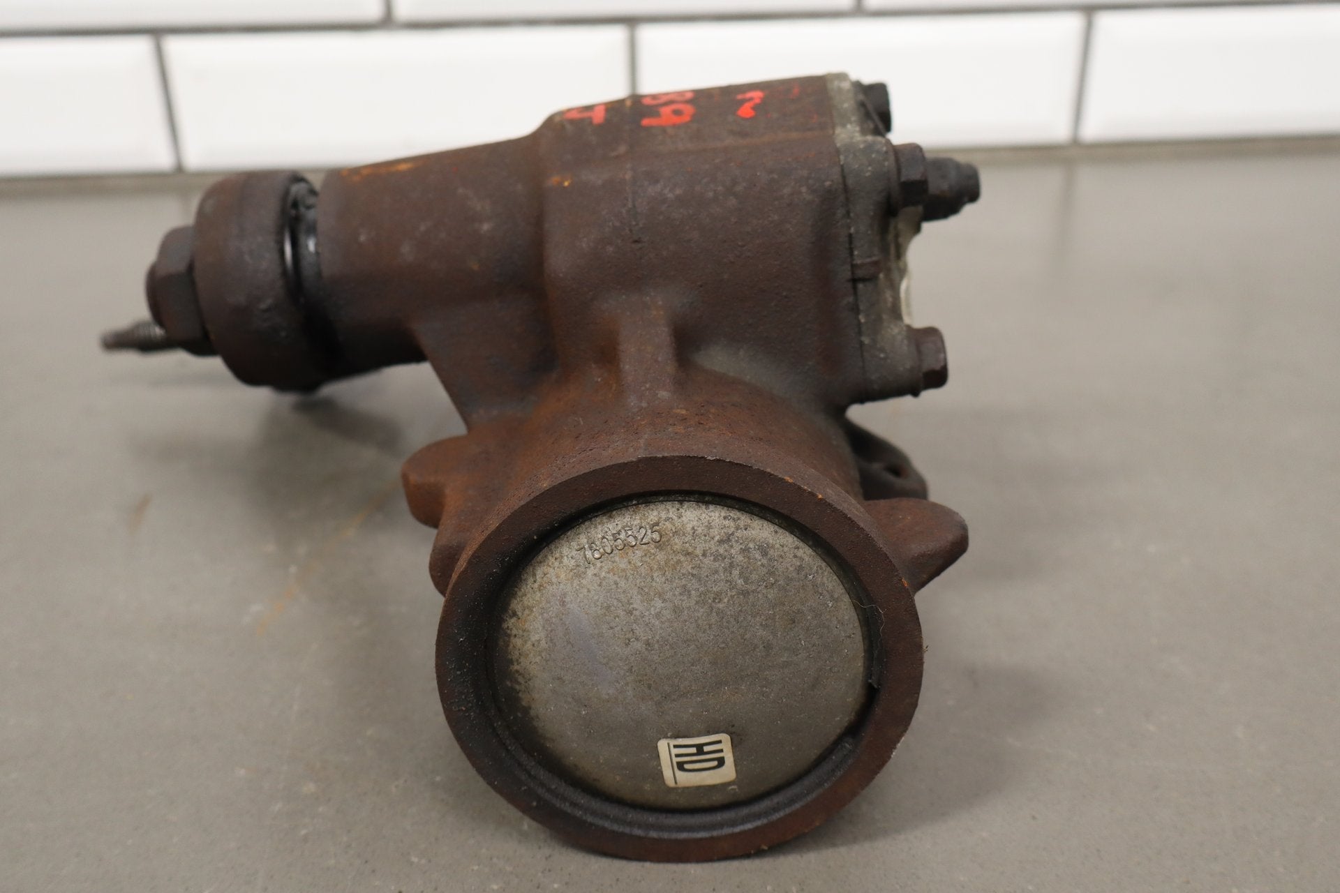 2002-2007 Chevrolet Silverado 3500 Steering Gear 19177173 OEM