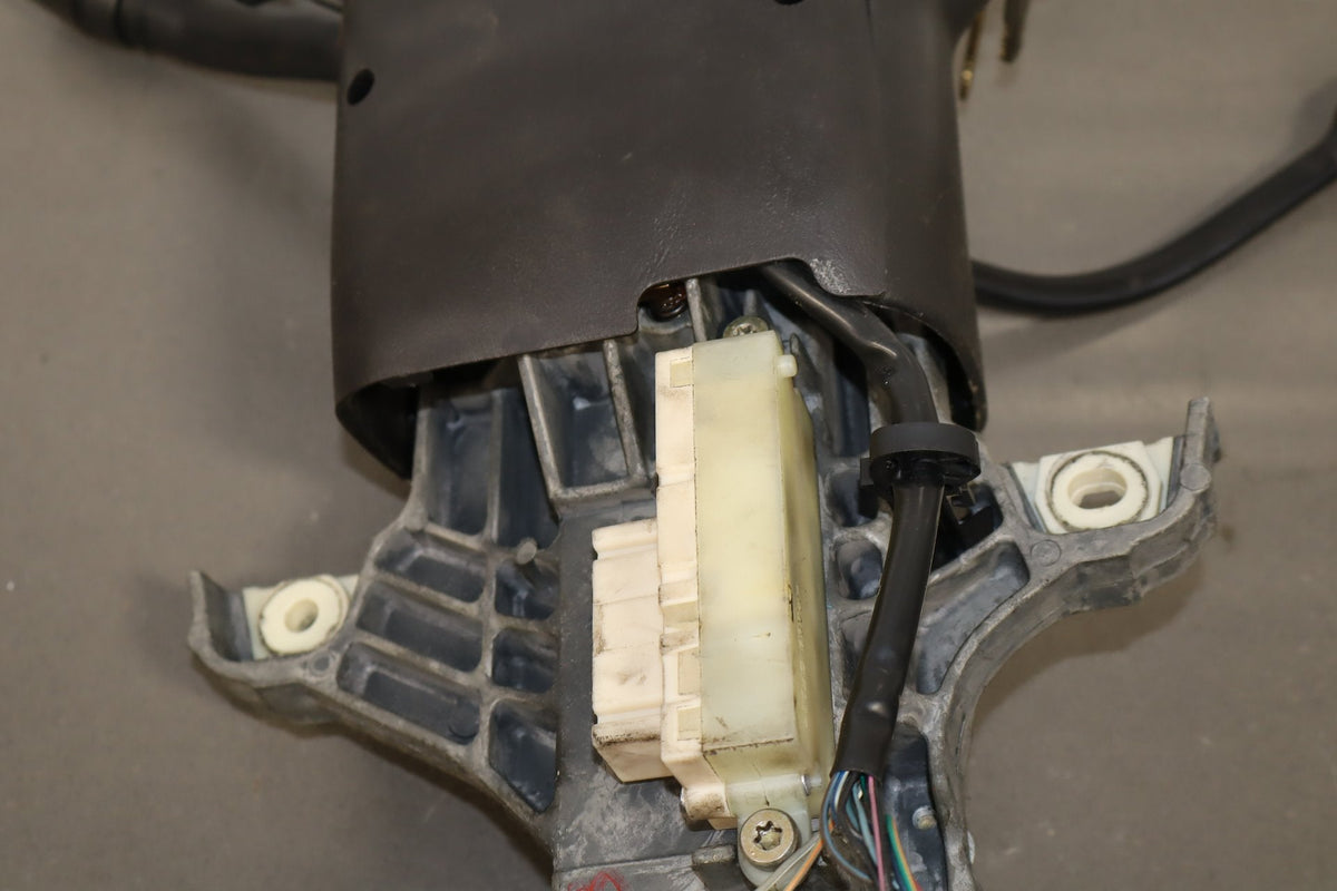2002-2007 Ford F-250 Super Duty Lariat Steering Column with Key/Switches