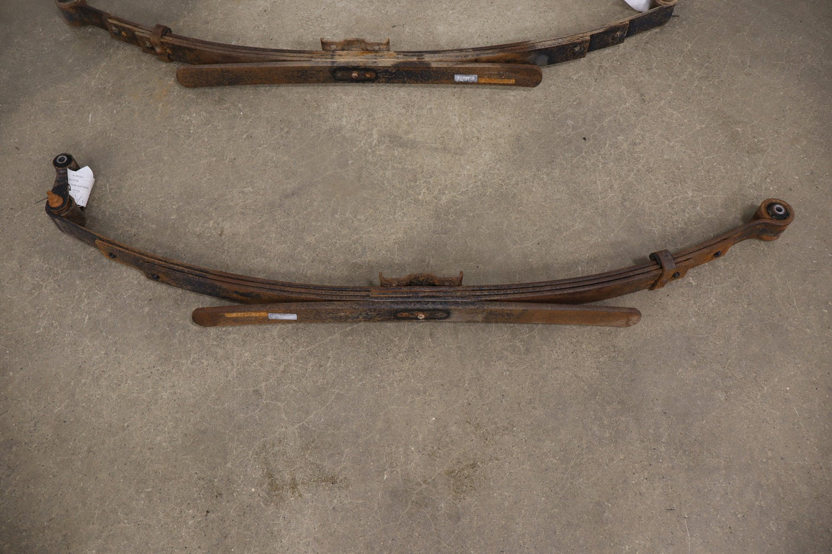 2002-2008 Ram 1500 Rear Leaf Springs Pair OEM Southern 52113141AD OEM