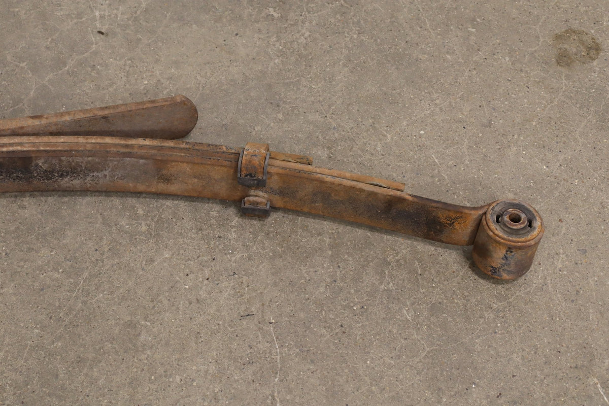 2002-2008 Ram 1500 Rear Leaf Springs Pair OEM Southern 52113141AD OEM