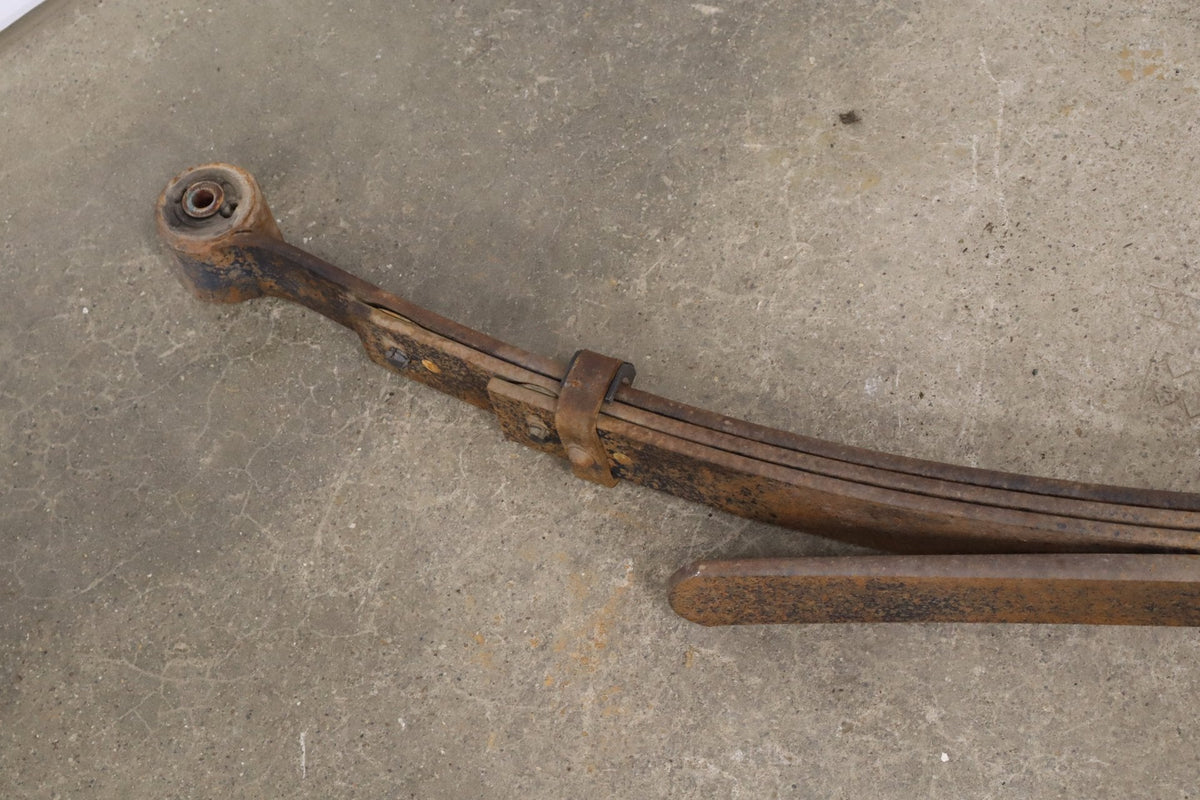 2002-2008 Ram 1500 Rear Leaf Springs Pair OEM Southern 52113141AD OEM