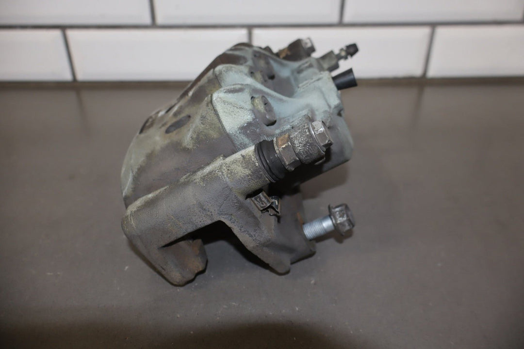 2002 - 2010 Lexus SC430 Pair - Front Calipers Left Right (2) OEM