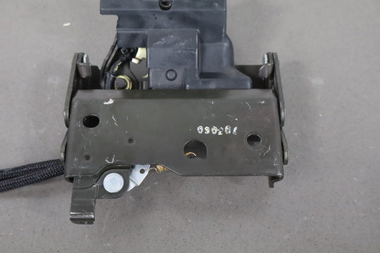 2002 - 2010 Lexus SC430 Trunk / Decklid Lid Latch OEM