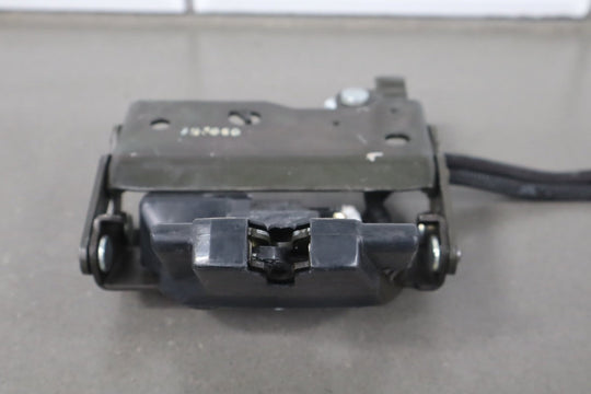 2002 - 2010 Lexus SC430 Trunk / Decklid Lid Latch OEM