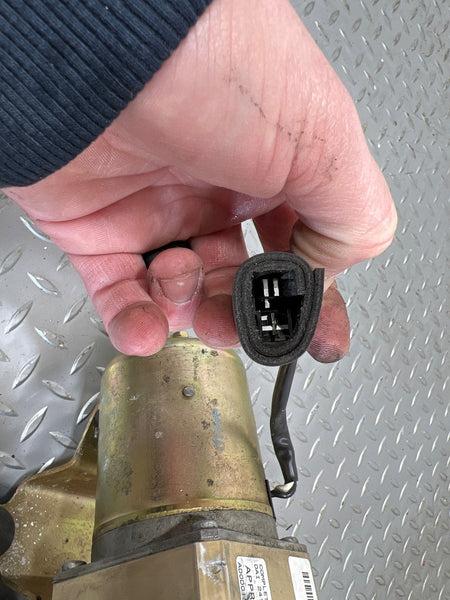 2002 ASTON- Conv Lift Motor