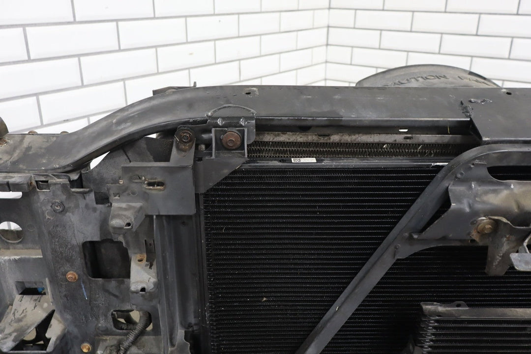 2002 Cadillac Escalade GMT800 6.0L Loaded Radiator Core Support