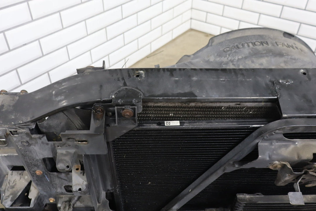 2002 Cadillac Escalade GMT800 6.0L Loaded Radiator Core Support