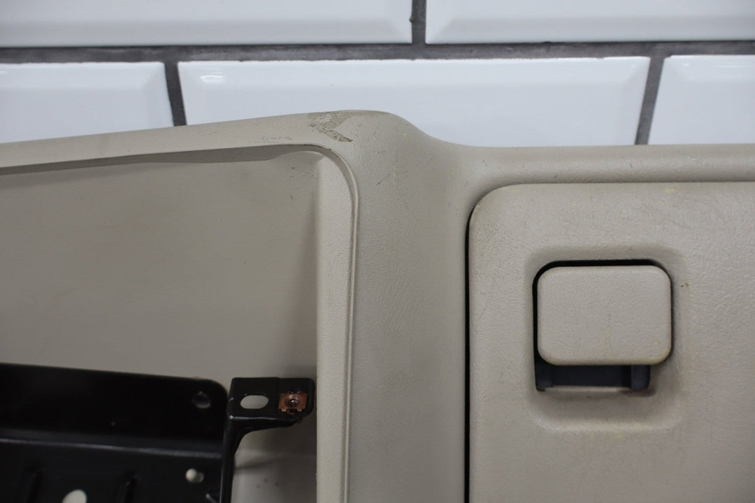 2002 Cadillac Escalade GMT800 Glove Box Shale 152 with Surround Panel