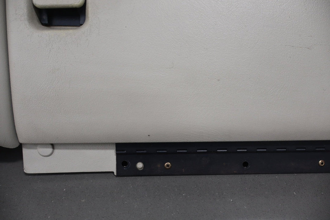 2002 Cadillac Escalade GMT800 Glove Box Shale 152 with Surround Panel