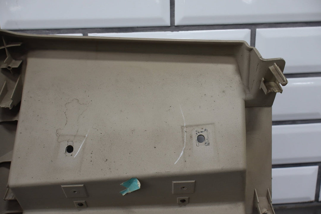 2002 Cadillac Escalade GMT800 Glove Box Shale 152 with Surround Panel
