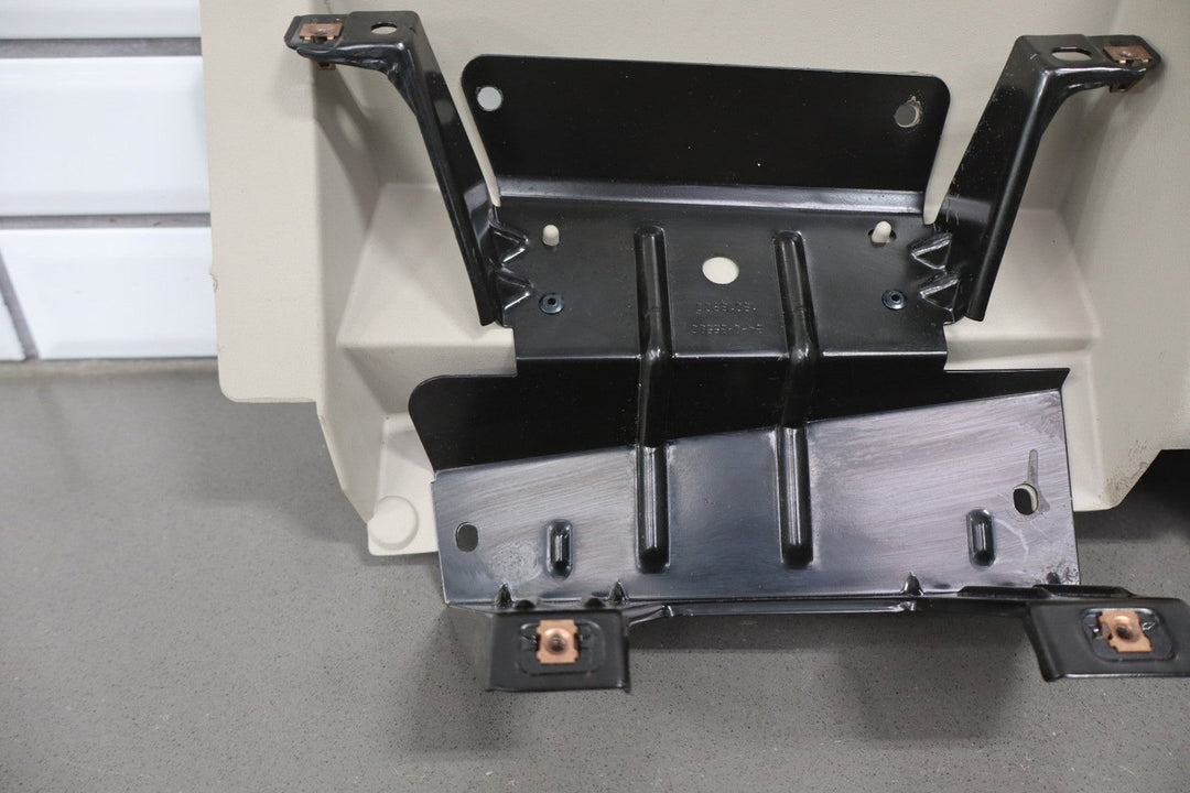 2002 Cadillac Escalade GMT800 Glove Box Shale 152 with Surround Panel