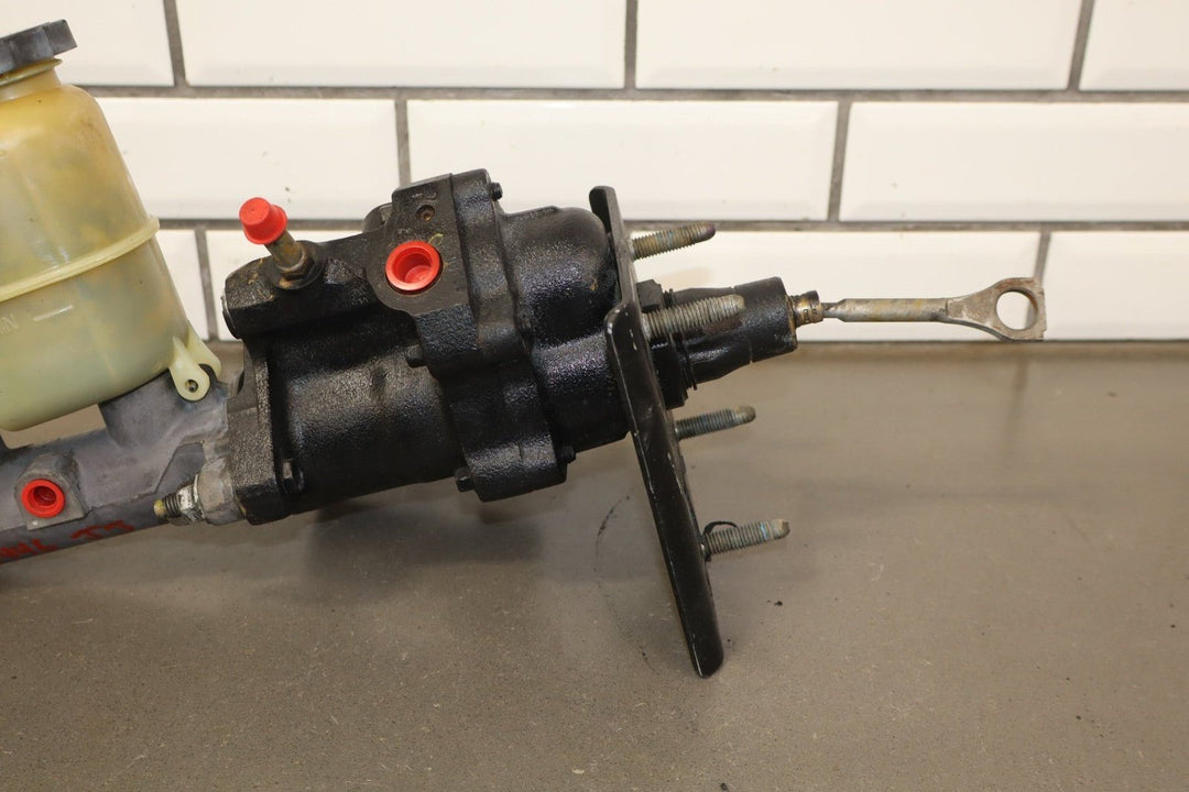 2002 Cadillac Escalade GMT800 Hydroboost Brake Booster OEM