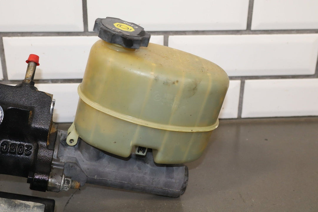 2002 Cadillac Escalade GMT800 Hydroboost Brake Booster OEM