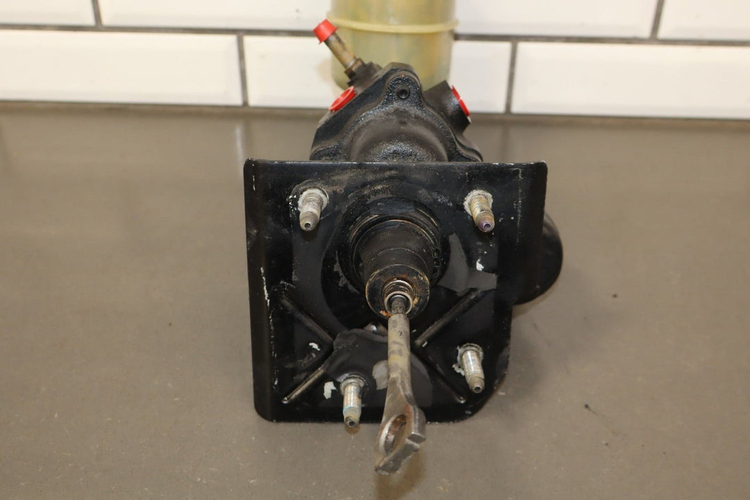 2002 Cadillac Escalade GMT800 Hydroboost Brake Booster OEM