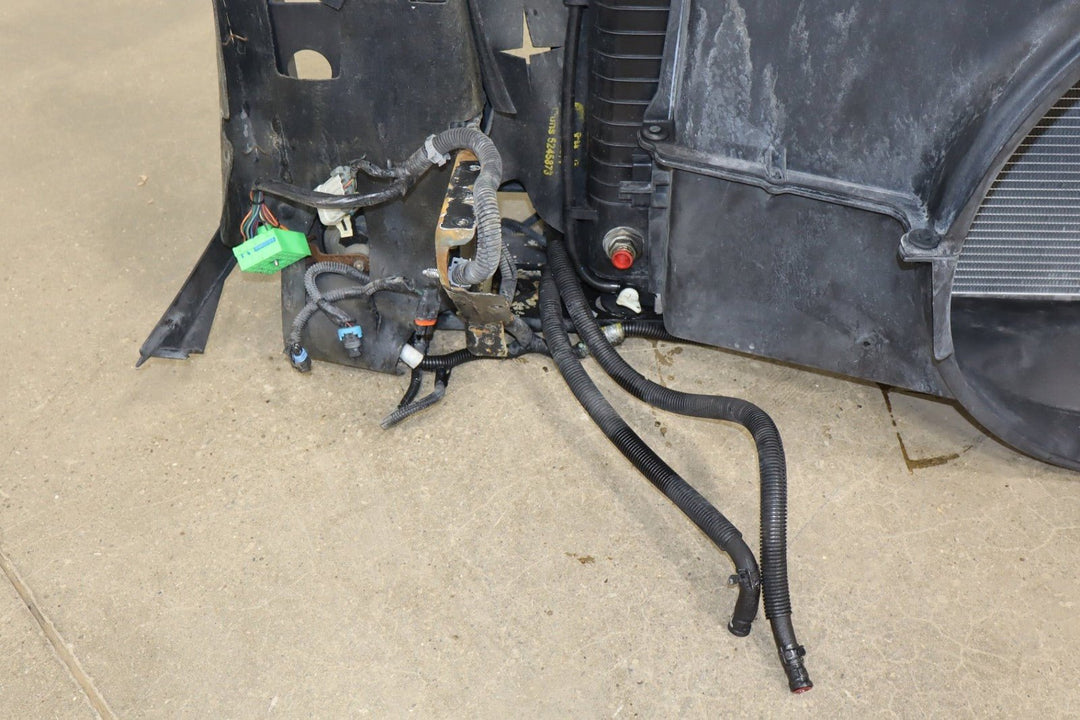 2002 Cadillac Escalade GMT800 Loaded Radiator Core Support