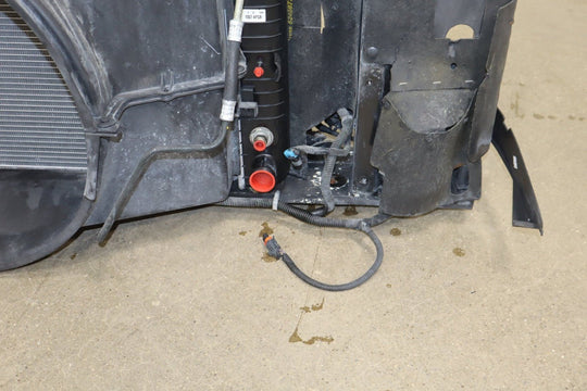 2002 Cadillac Escalade GMT800 Loaded Radiator Core Support