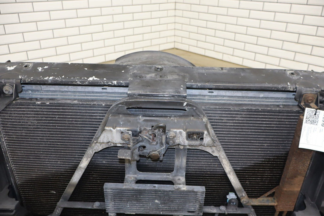 2002 Cadillac Escalade GMT800 Loaded Radiator Core Support