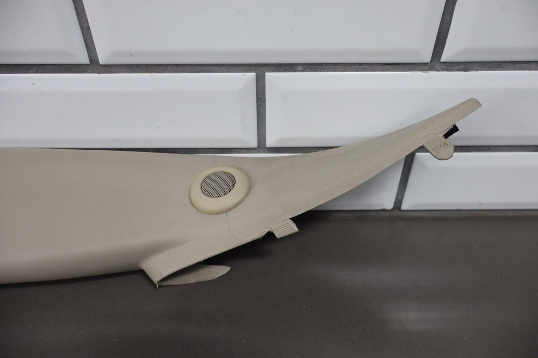 2002 Cadillac Escalade GMT800 Pair A Pillar Trim OEM Shale Speakers