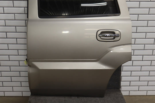 2002 Cadillac Escalade Left Rear Door Pewter Metallic ( 11U )