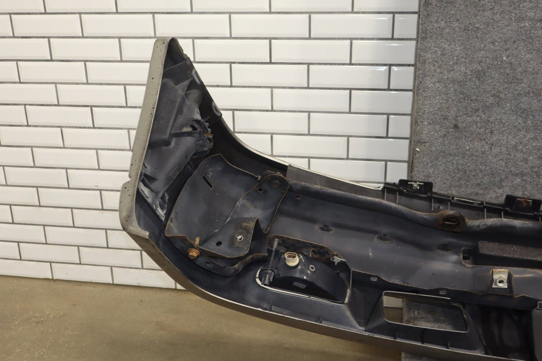 2002 Cadillac Escalade Luxury Front Bumper Pewter Metallic 11U