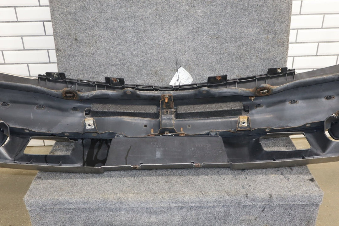2002 Cadillac Escalade Luxury Front Bumper Pewter Metallic 11U