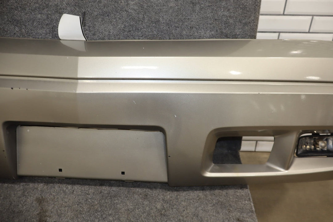 2002 Cadillac Escalade Luxury Front Bumper Pewter Metallic 11U