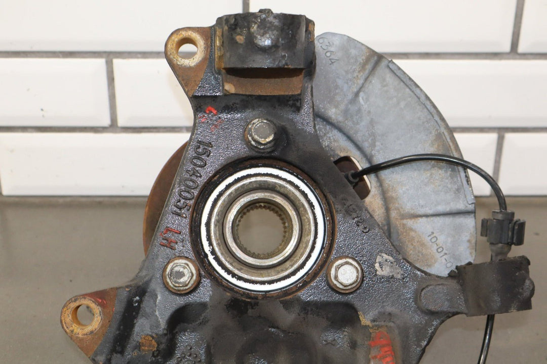 2002 Cadillac Escalade Luxury Left Front Spindle